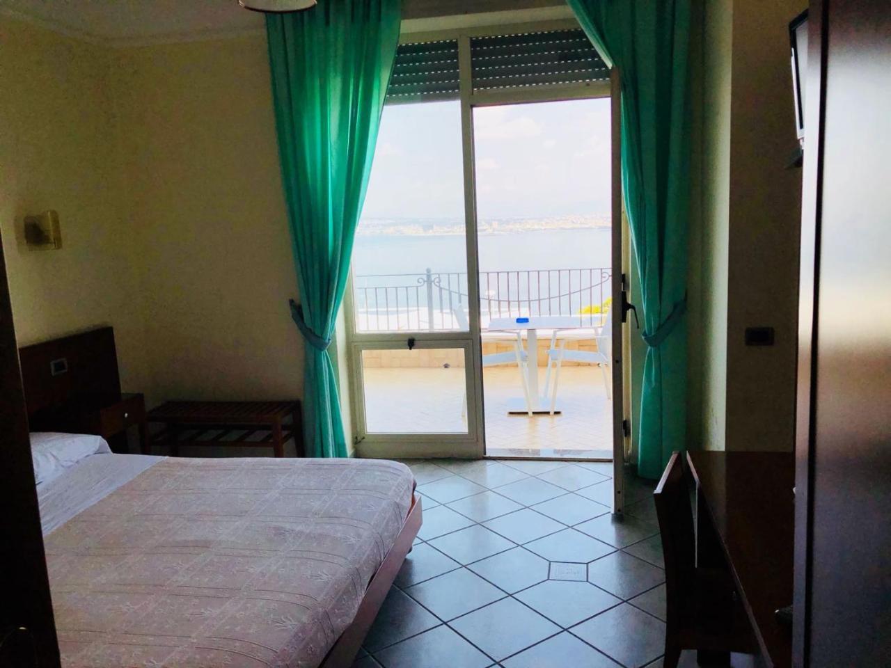 קסטלמרה די סטביה Hotel Elisabetta מראה חיצוני תמונה